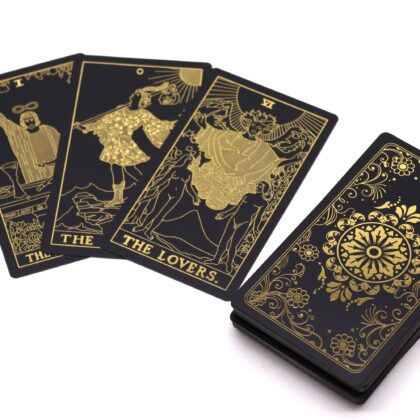 A luxurious 78-card Gold Foil Tarot Set