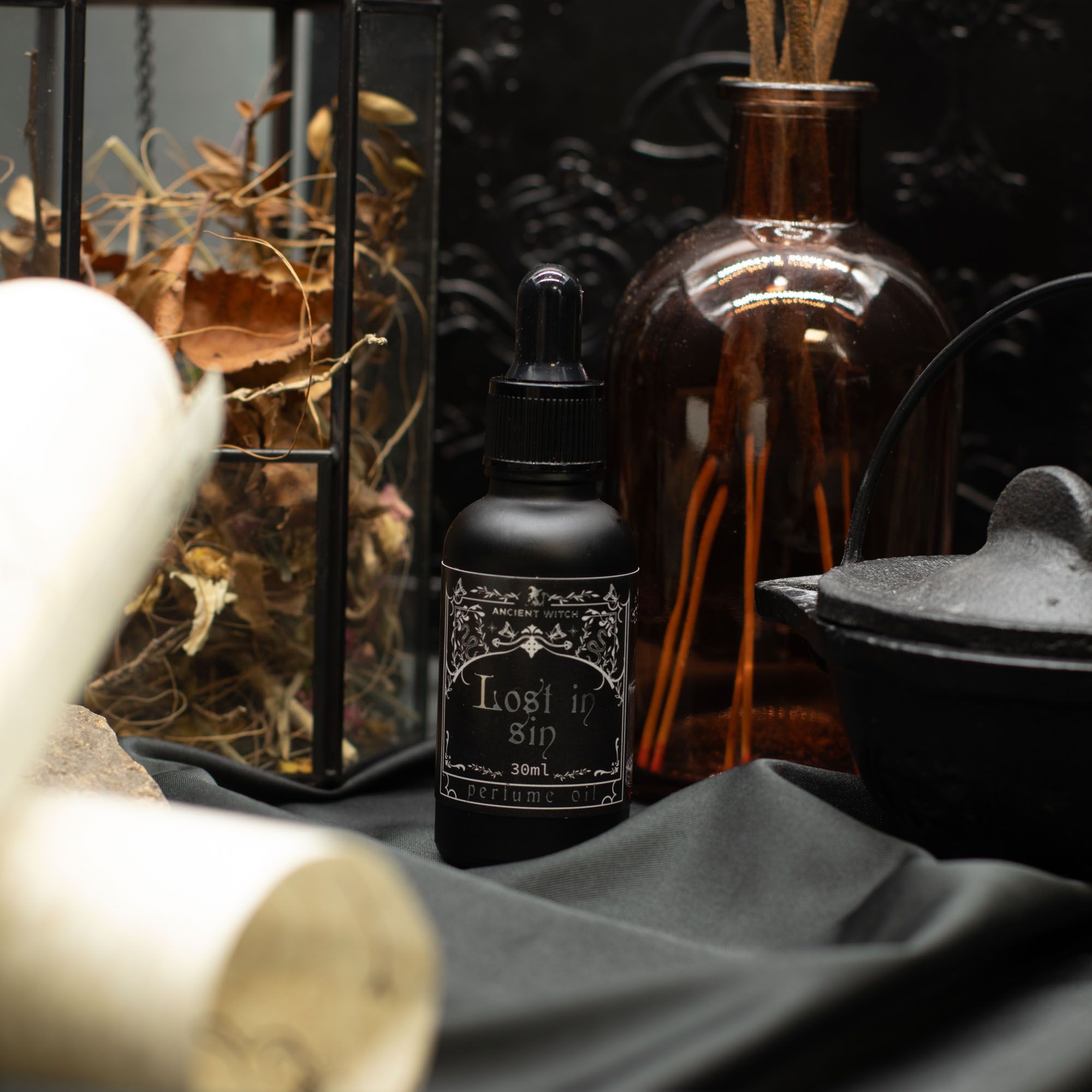 Ancient Witch Perfume Oil - Lost in Sin - Image 9